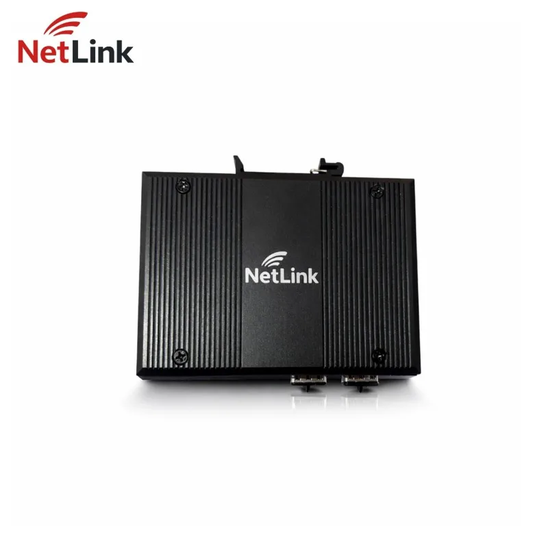 Boitiers et racks NetLink TCE-GY2724-2SFP – vue 3